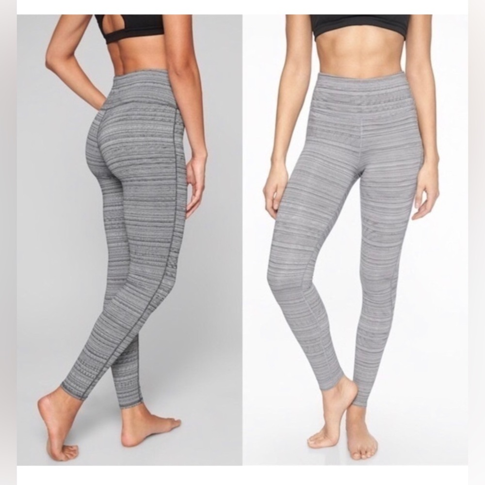 Athleta Gray White Striped Chaturanga Textured Yoga Leggings XS